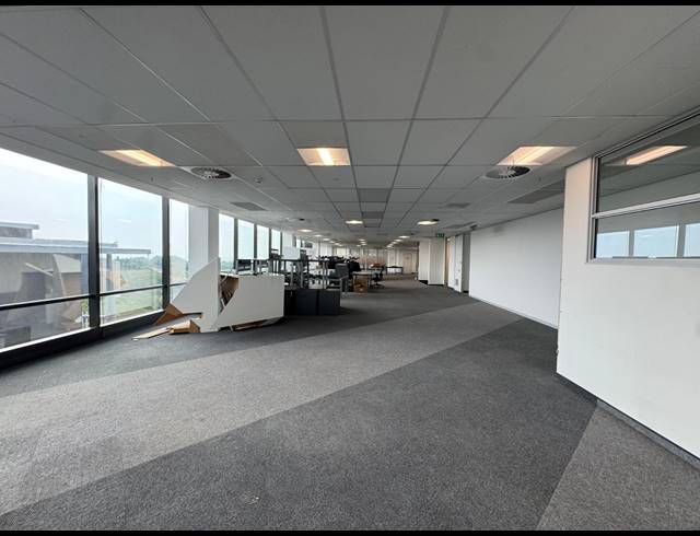 717M² OFFICE TO LET IN ROSEBANK